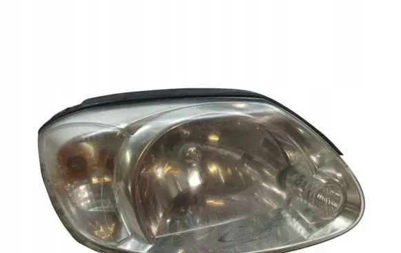 Hyundai Accent Headlight/headlamp