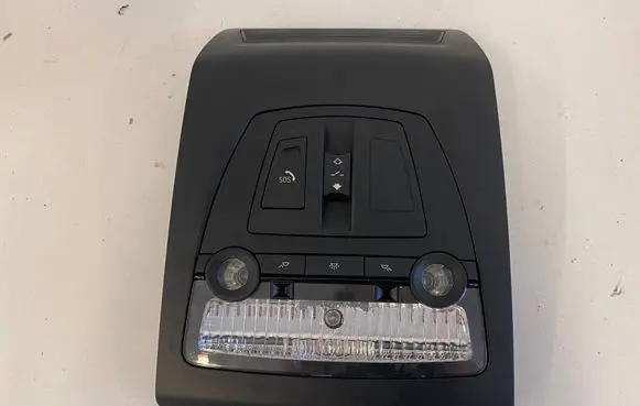 BMW X3 F25 Front seat light 28200764