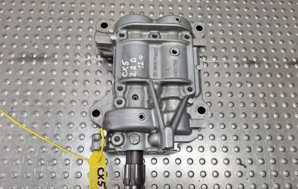 Mazda CX-5 Oil pump balance shaft SH01117K0
