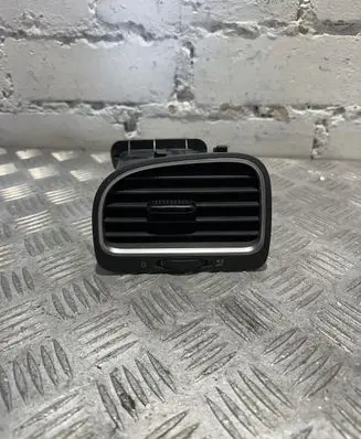 Volkswagen Golf VI Dashboard side air vent grill/cover trim 5k0819709