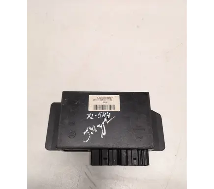 Volkswagen PASSAT B5 Comfort/convenience module 1J0959799F