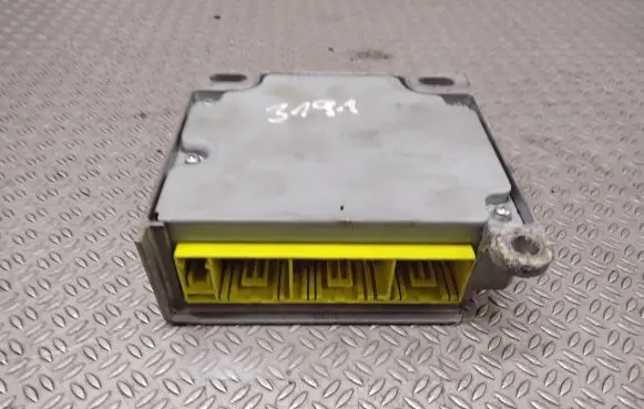 Mitsubishi Grandis Airbag control unit/module MN141401