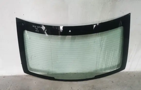 Mercedes-Benz E W212 Rear side window 