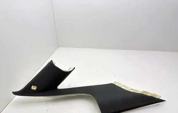 Mercedes-Benz GLE (W166 - C292) (D)pillar trim (top) A2926901525