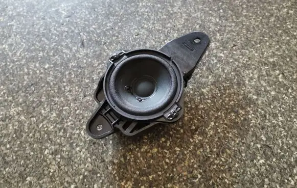 Audi A6 S6 C7 4G Front door speaker 4G9035402