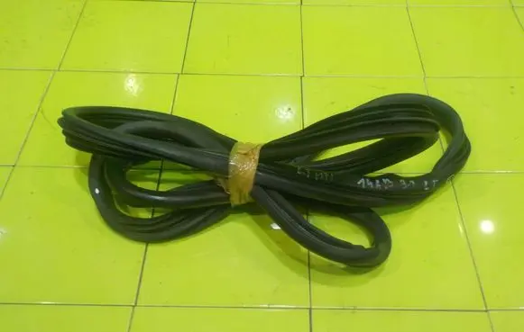Citroen Nemo Front door rubber seal 14AB31 4C1BB7F1144F43A182
