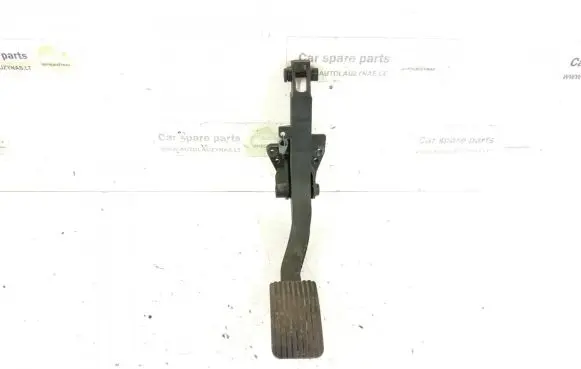 Mercedes-Benz ML W163 Accelerator throttle pedal 1633000704 1633000204