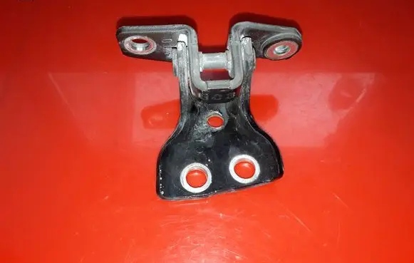 Mitsubishi Pajero Rear door upper hinge NOCODE