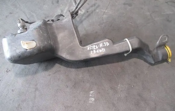 Opel Astra H Windshield washer fluid reservoir/tank 