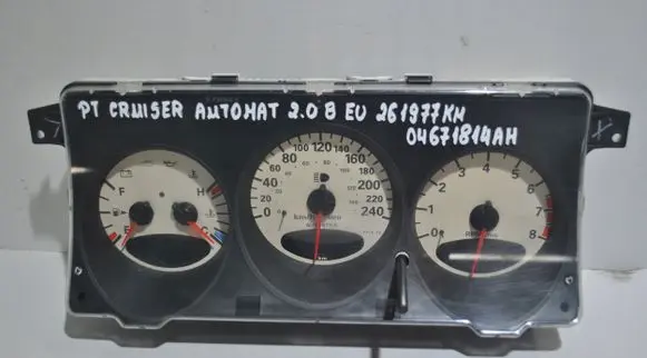 Chrysler PT Cruiser Speedometer (instrument cluster) 04671814AH