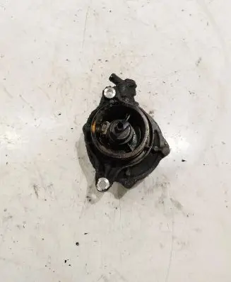 Vacuum pump