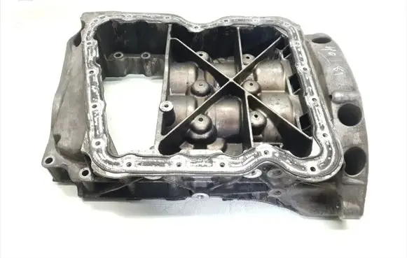 Renault Trafic II (X83) Oil sump 8200963715