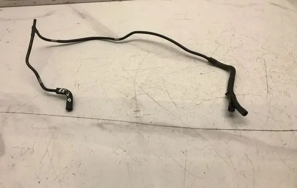 Audi A5 8T 8F Fuel injector supply line/pipe 038131402A