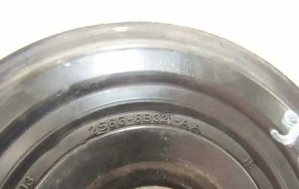 Ford Fiesta Crankshaft pulley 2S6G6B321AA