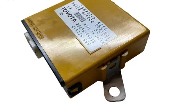 Lexus RX 330 - 350 - 400H Wing mirror control module 8943048030 615139000