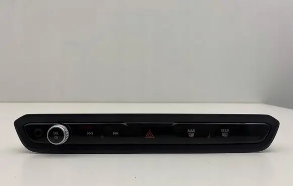 BMW i3 Head unit multimedia control 5A3F6C6