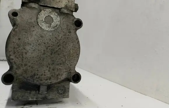 Ford Mondeo Mk III Air conditioning (A/C) compressor (pump) 8FK351113741