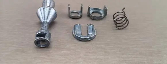 BMW 3 E90 E91 Front door lock (next to the handle) 7162427 51217162427 7199833