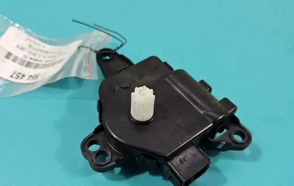 Hyundai Santa Fe A/C air flow flap actuator/motor D266NE9AA02 IMPRK1564457