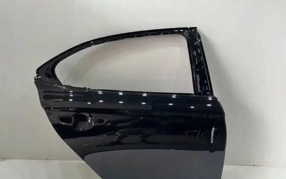 Genesis G70 Rear door