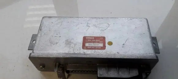 Audi 80 90 S2 B4 ABS control unit/module 0265100056 4A0907379A