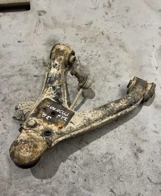 Mitsubishi Pajero Rear upper control arm/wishbone
