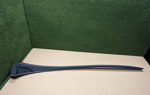 Renault Trafic III (X82) Windshield trim 727608750R
