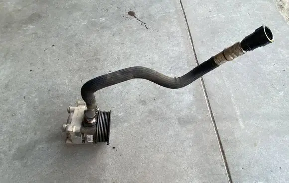 Fiat Ducato Power steering pump 5801836047