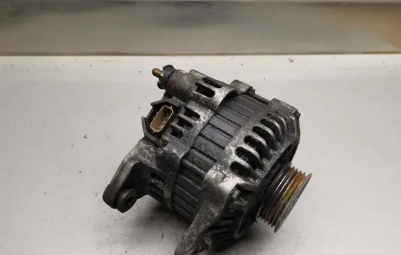 Mitsubishi Space Wagon Generator/alternator A3TA7791 MD358607