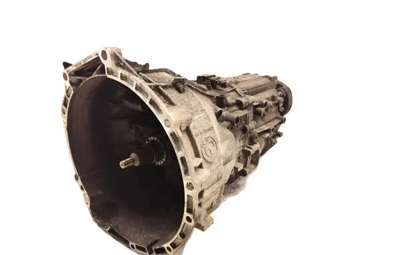 BMW 1 E81 E87 Manual 6 speed gearbox 7533818