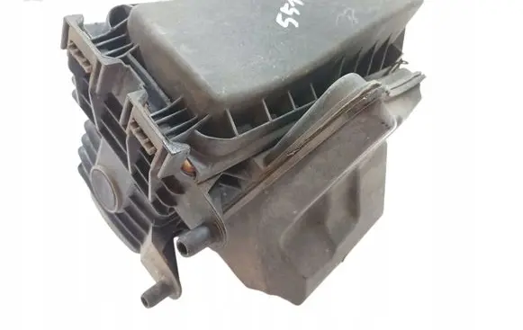 Alfa Romeo 147 Air filter box