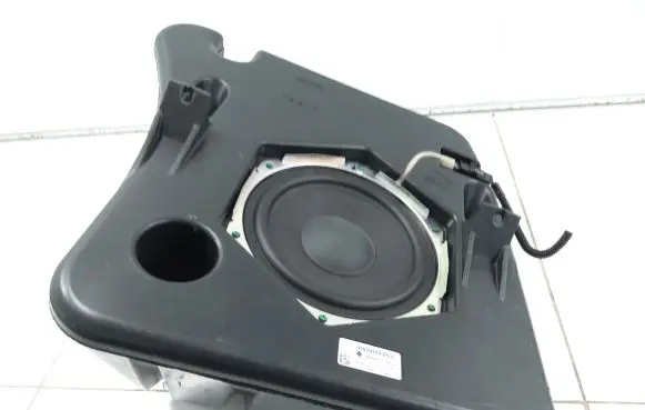 Tesla Model S Subwoofer speaker 100483305C 100032600103