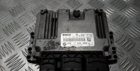 Mini One - Cooper Coupe R56 Engine control unit/module 0261201966 7600020