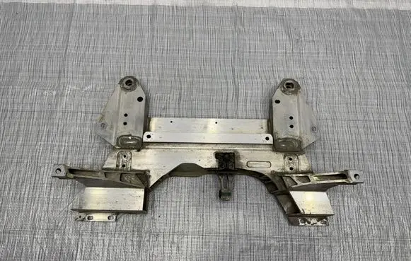 Peugeot 307 Front side member 9825331880