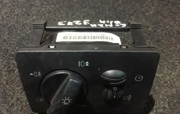 Ford Focus C-MAX Light switch 3m5t13a024bb