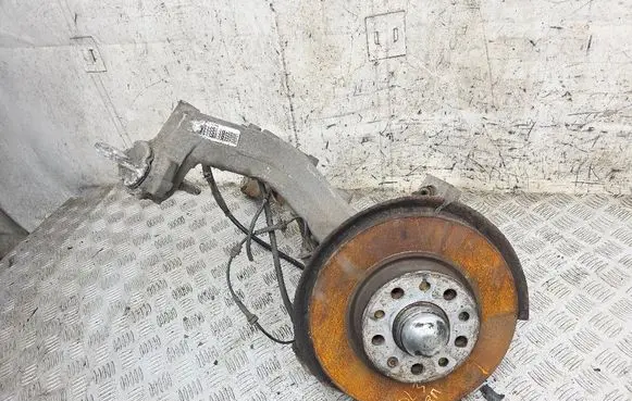 Alfa Romeo Giulietta Rear wheel hub 51815015