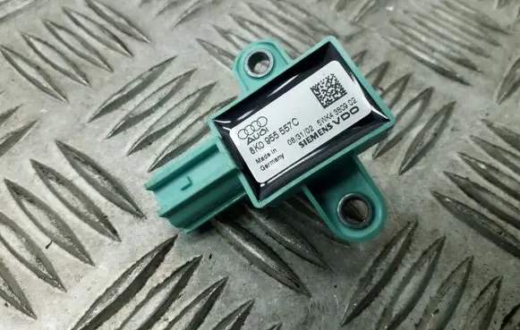 Audi A4 S4 B8 8K Airbag deployment crash/impact sensor 8K0955557C