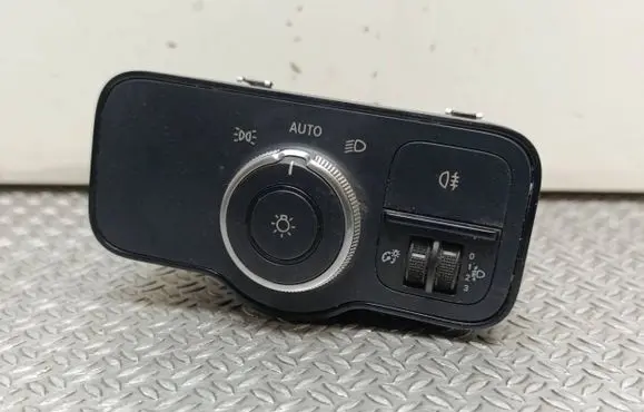 Mercedes-Benz Sprinter W907 W910 Light switch A9079053302