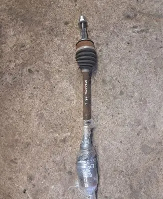 Renault Megane E-Tech Front driveshaft 391017957R