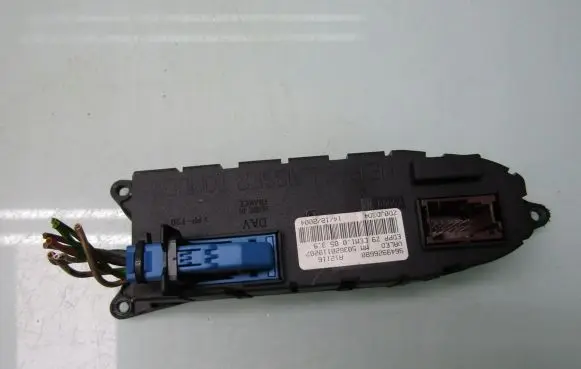 Peugeot 607 Door control unit/module 9649926680
