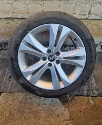 Hyundai Genesis R18 alloy rim 529102M030