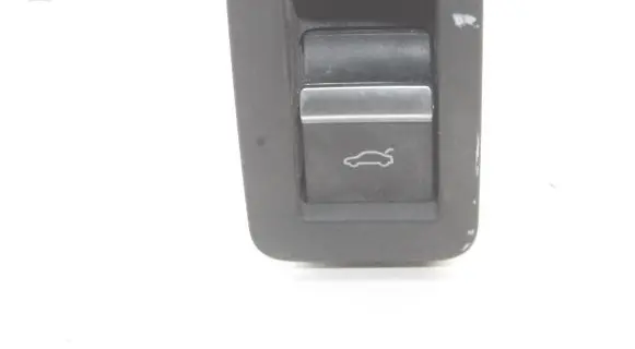 Audi A5 Tailgate/boot open switch button 4M0959831A