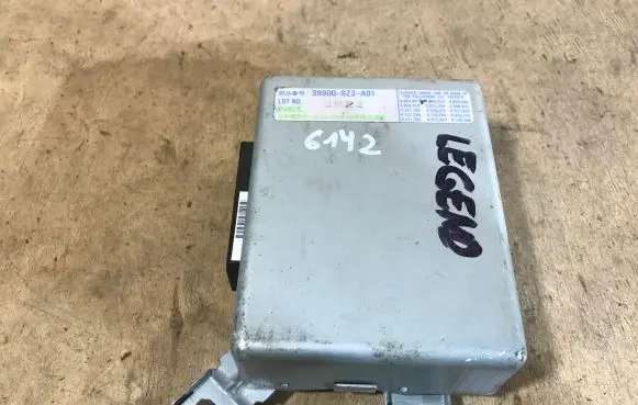 Honda Legend III KA9 Other control units/modules 39900SZ3A01