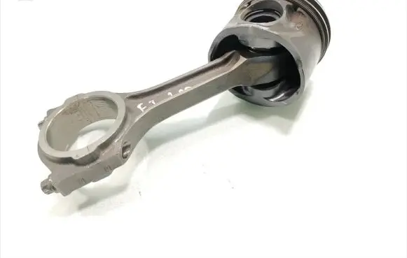 Ford Transit Piston with connecting rod 