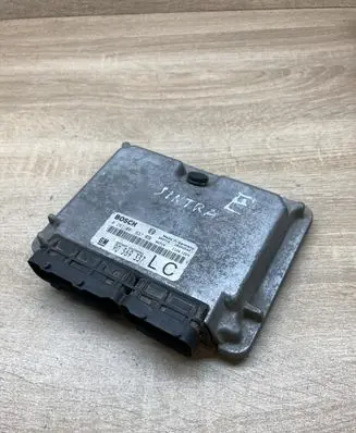 Opel Sintra Engine control unit/module ECU 90569337 0281001637