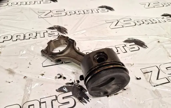 BMW 5 E39 Piston with connecting rod