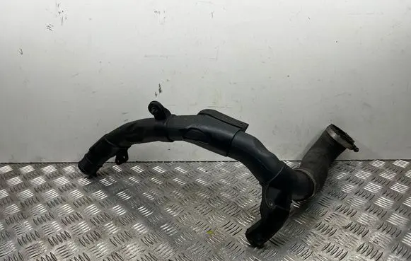 Skoda Octavia Mk2 (1Z) Intercooler hose/pipe 1K0145840AE 1K0145832AC