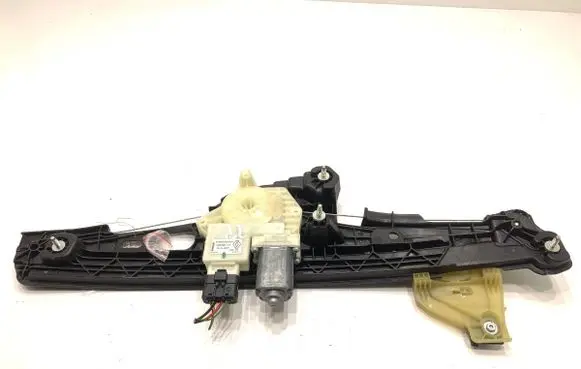 Renault Captur II Front door window regulator with motor 807203293R