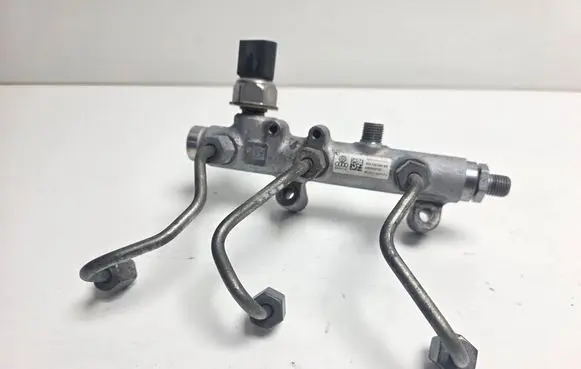 Audi A6 S6 C7 4G Fuel main line pipe 059130089BS