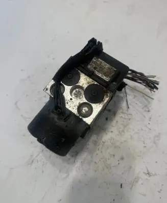 Toyota Avensis T220 ABS Pump 0273004559